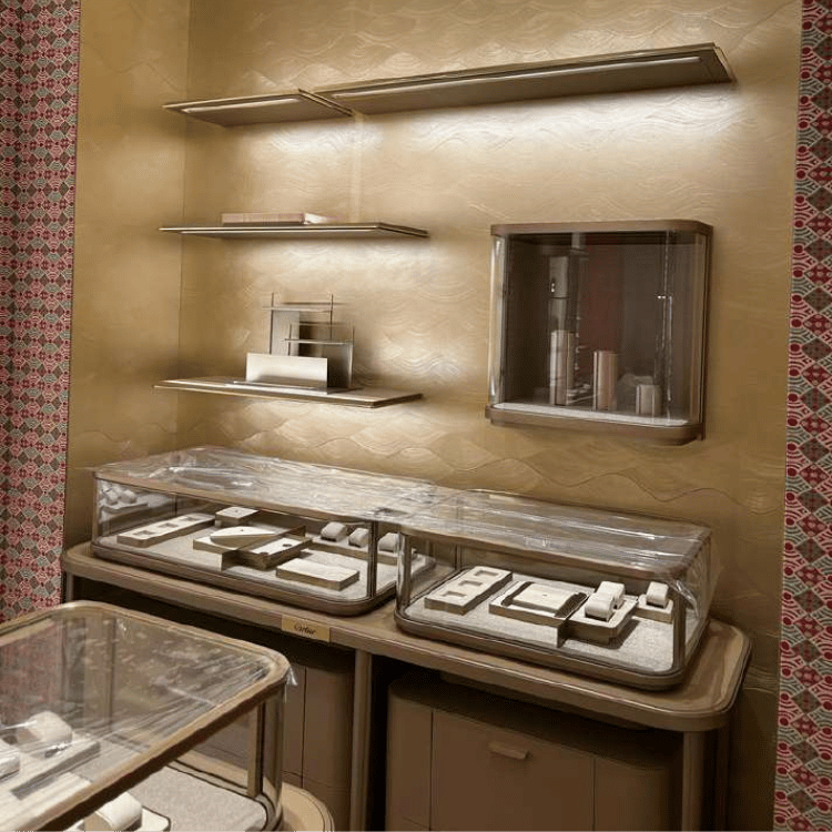 LIBRA JOINERS & INTERIORS – CARTIER (6)
